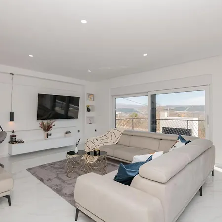 Villa Karin By Interhome Imotski