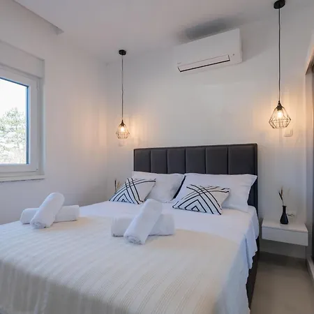 Villa Karin By Interhome Imotski